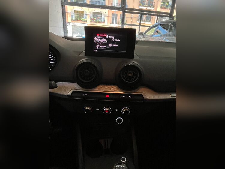 Audi Q2  foto 10